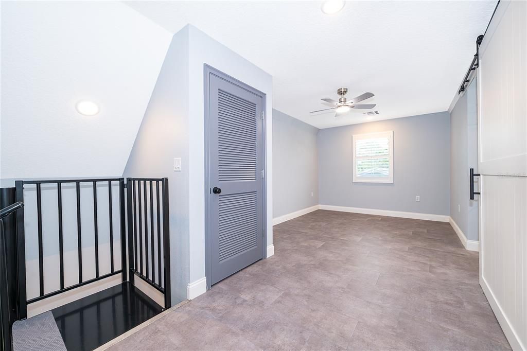For Rent: $2,200 (2 beds, 2 baths, 1186 Square Feet)