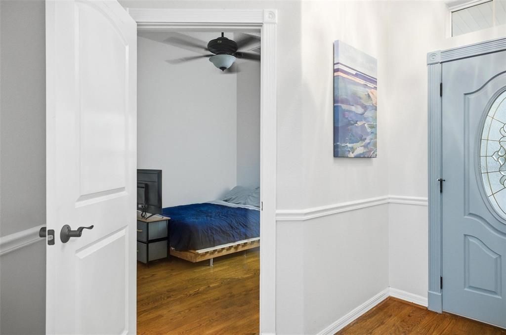 En Venta: $1,200,000 (4 camas, 2 baños, 2312 Pies cuadrados)