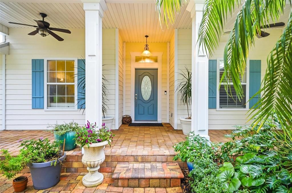 En Venta: $1,200,000 (4 camas, 2 baños, 2312 Pies cuadrados)