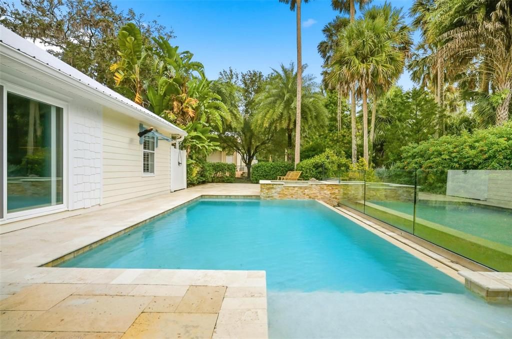 En Venta: $1,200,000 (4 camas, 2 baños, 2312 Pies cuadrados)