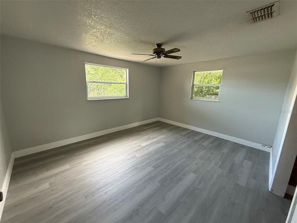 En Venta: $225,000 (3 camas, 1 baños, 1032 Pies cuadrados)