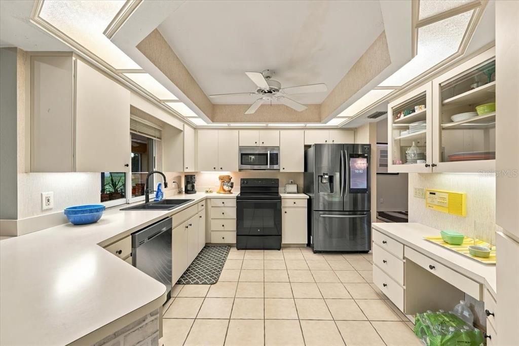 На продажу: $480,000 (4 спален, 2 ванн, 2795 Квадратных фут)