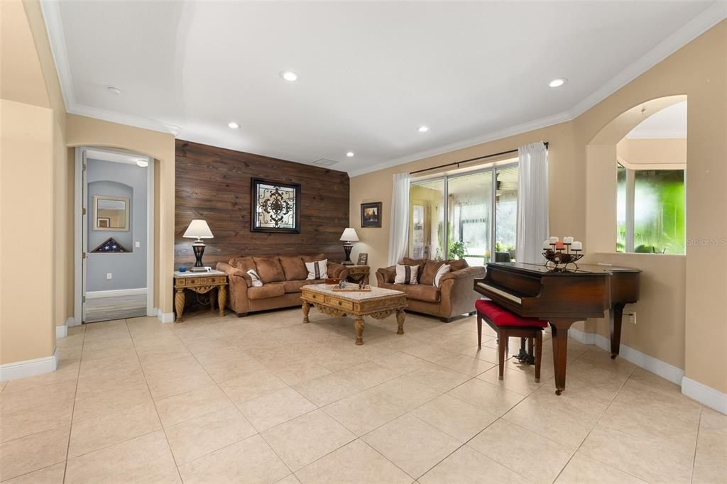 For Sale: $629,000 (4 beds, 3 baths, 3586 Square Feet)