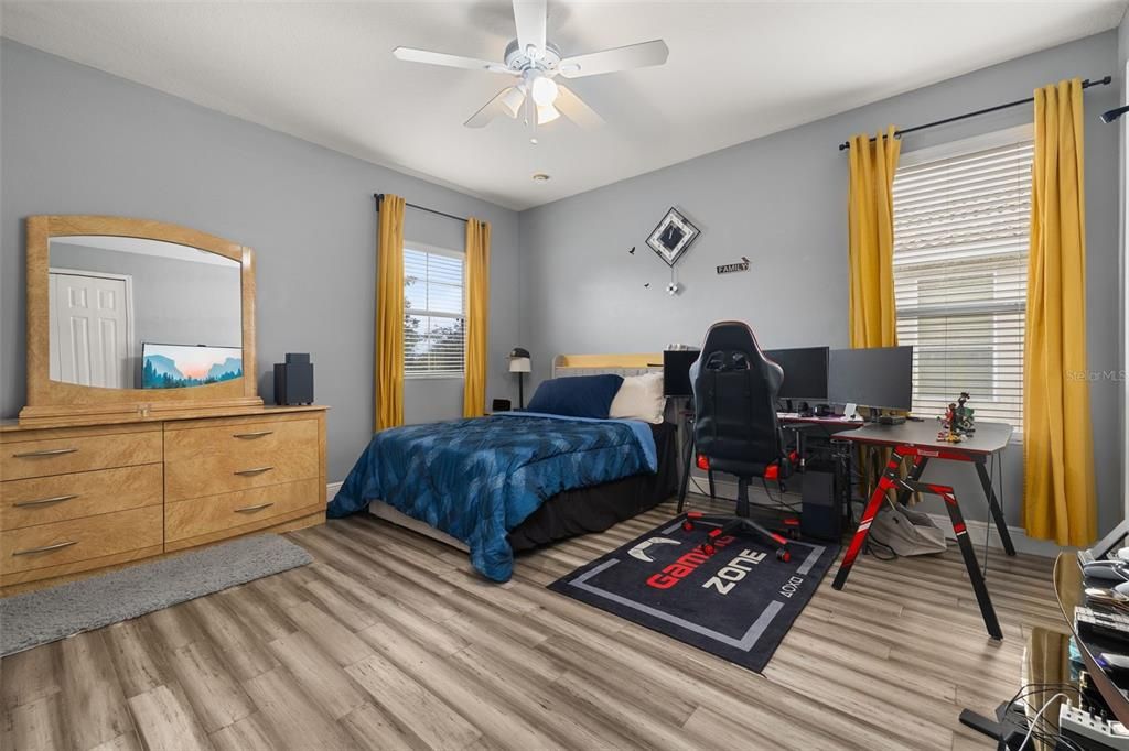For Sale: $629,000 (4 beds, 3 baths, 3586 Square Feet)