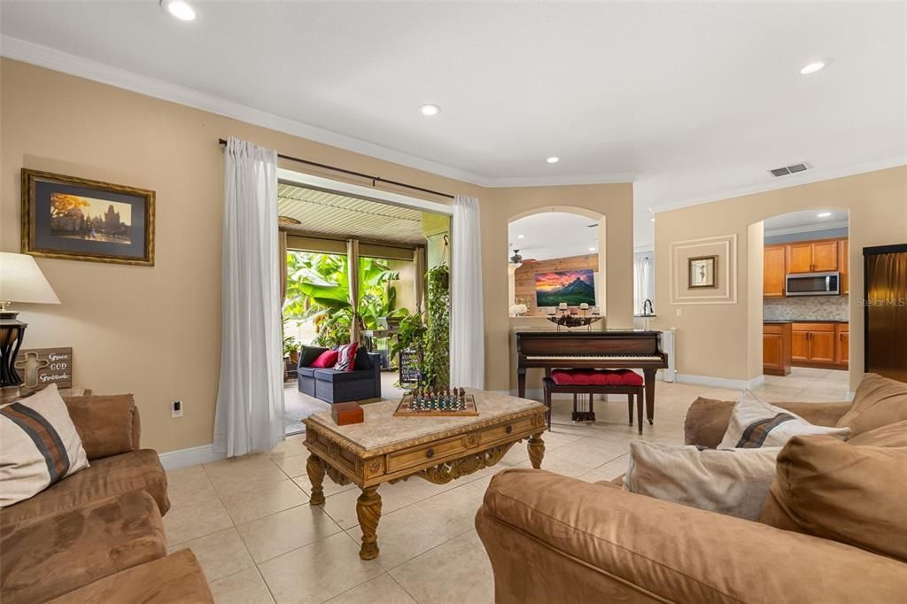 For Sale: $629,000 (4 beds, 3 baths, 3586 Square Feet)