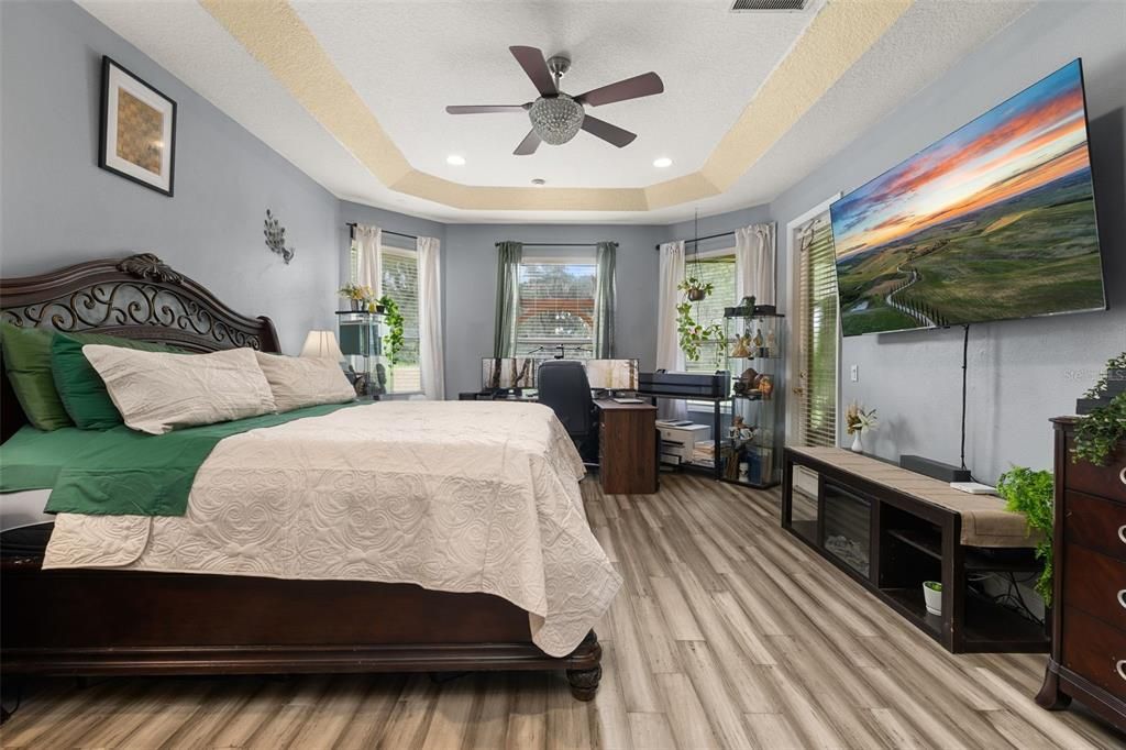 For Sale: $629,000 (4 beds, 3 baths, 3586 Square Feet)