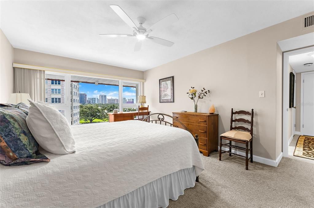 En Venta: $639,900 (2 camas, 2 baños, 1160 Pies cuadrados)