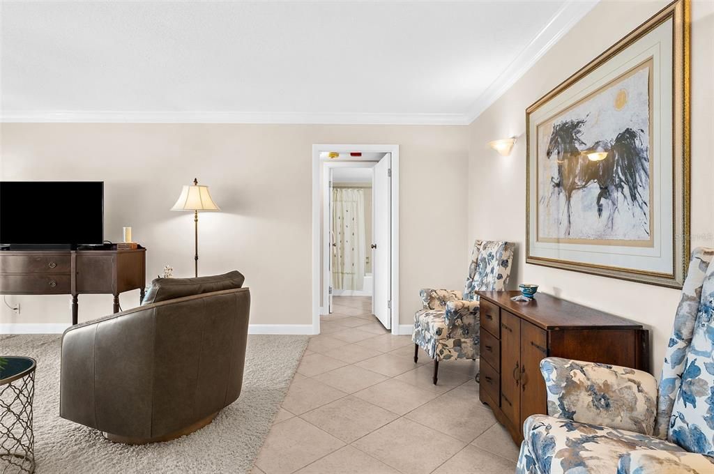 En Venta: $639,900 (2 camas, 2 baños, 1160 Pies cuadrados)
