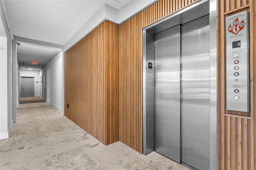 En Venta: $639,900 (2 camas, 2 baños, 1160 Pies cuadrados)