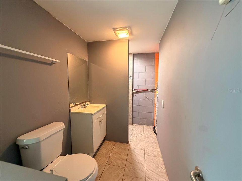For Sale: $339,000 (4 beds, 2 baths, 1611 Square Feet)