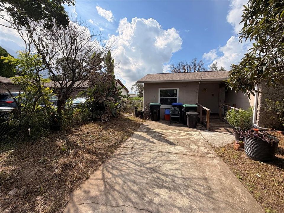 For Sale: $339,000 (4 beds, 2 baths, 1611 Square Feet)