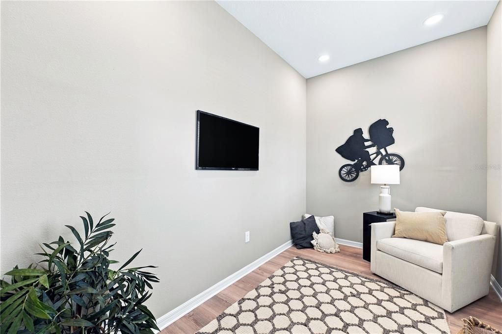 For Sale: $599,900 (4 beds, 2 baths, 2110 Square Feet)