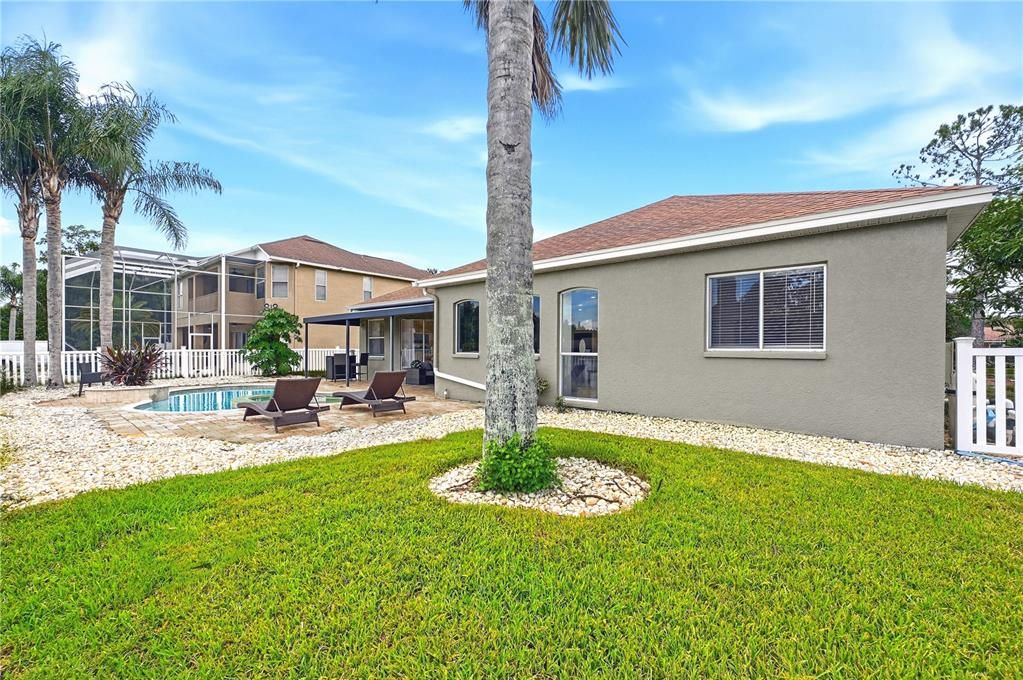 For Sale: $599,900 (4 beds, 2 baths, 2110 Square Feet)