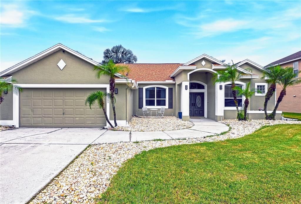 For Sale: $599,900 (4 beds, 2 baths, 2110 Square Feet)
