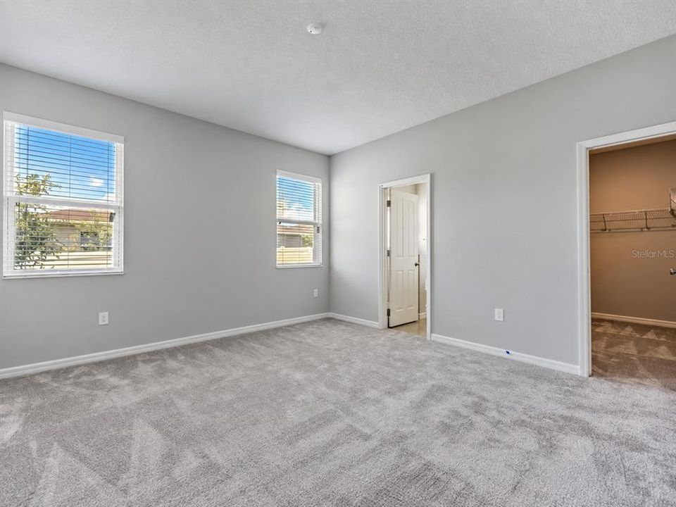 For Rent: $2,065 (4 beds, 2 baths, 1825 Square Feet)