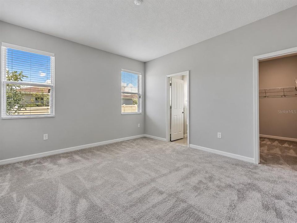 For Rent: $2,065 (4 beds, 2 baths, 1825 Square Feet)