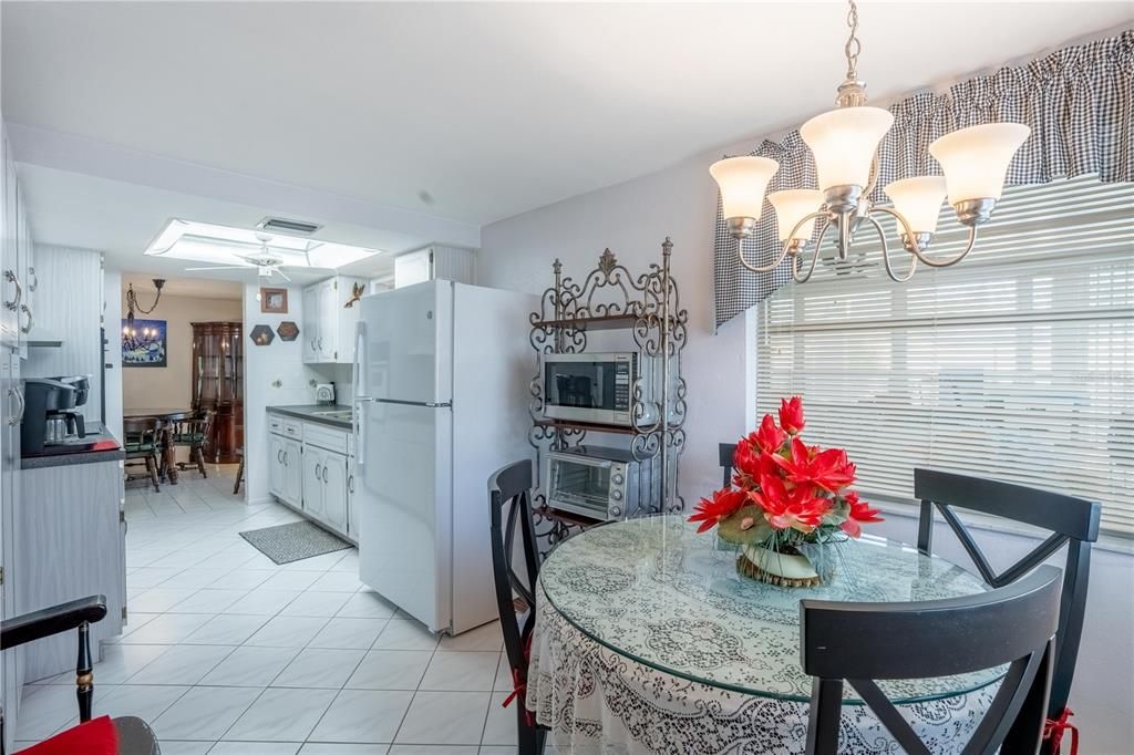 En Venta: $285,000 (2 camas, 2 baños, 1362 Pies cuadrados)