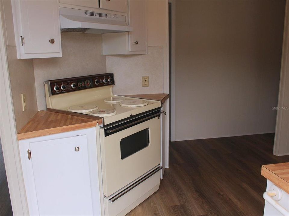 En Venta: $89,898 (2 camas, 2 baños, 1007 Pies cuadrados)