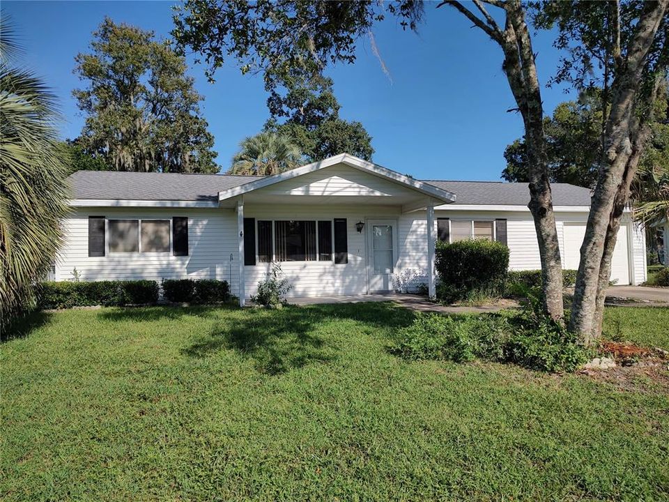 For Sale: $168,500 (2 beds, 2 baths, 1208 Square Feet)