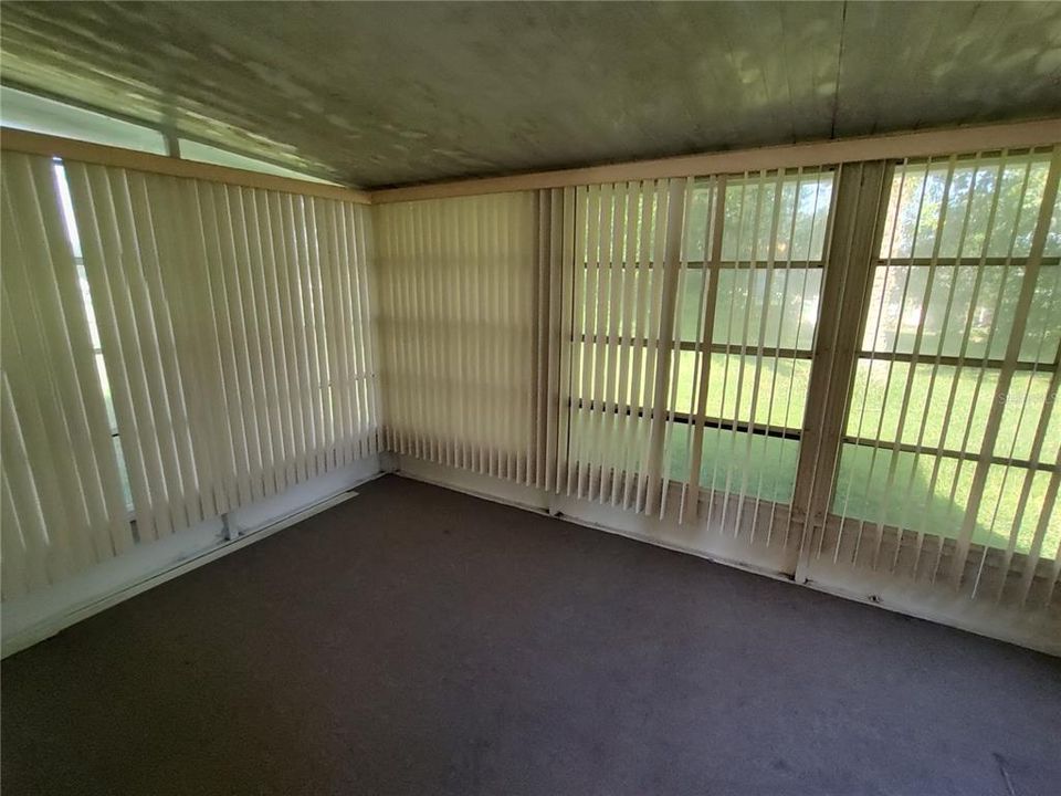For Sale: $168,500 (2 beds, 2 baths, 1208 Square Feet)