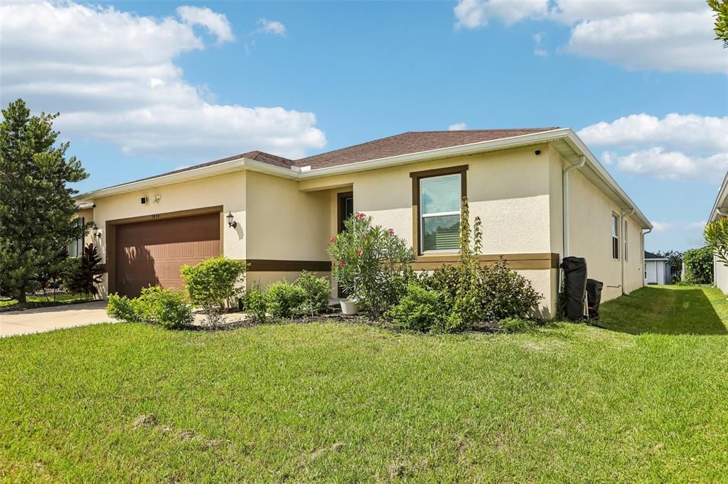 For Sale: $439,000 (4 beds, 3 baths, 2328 Square Feet)