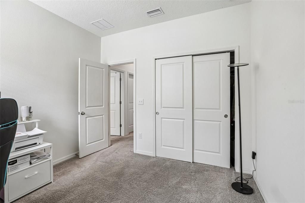 For Sale: $439,000 (4 beds, 3 baths, 2328 Square Feet)