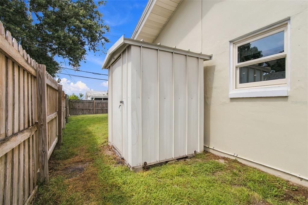 En Venta: $565,000 (3 camas, 2 baños, 1683 Pies cuadrados)