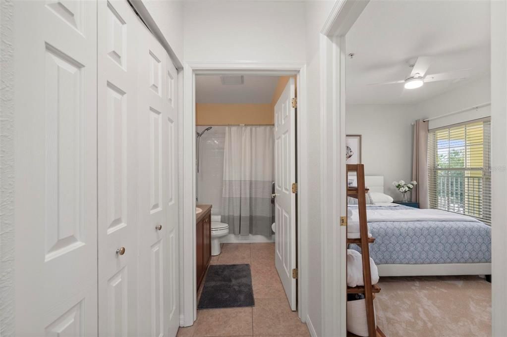 For Sale: $180,000 (3 beds, 2 baths, 1293 Square Feet)