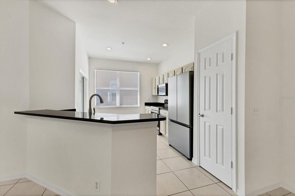 For Sale: $284,900 (3 beds, 2 baths, 1487 Square Feet)