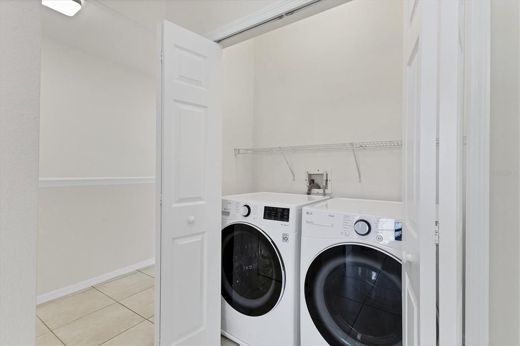 For Sale: $284,900 (3 beds, 2 baths, 1487 Square Feet)