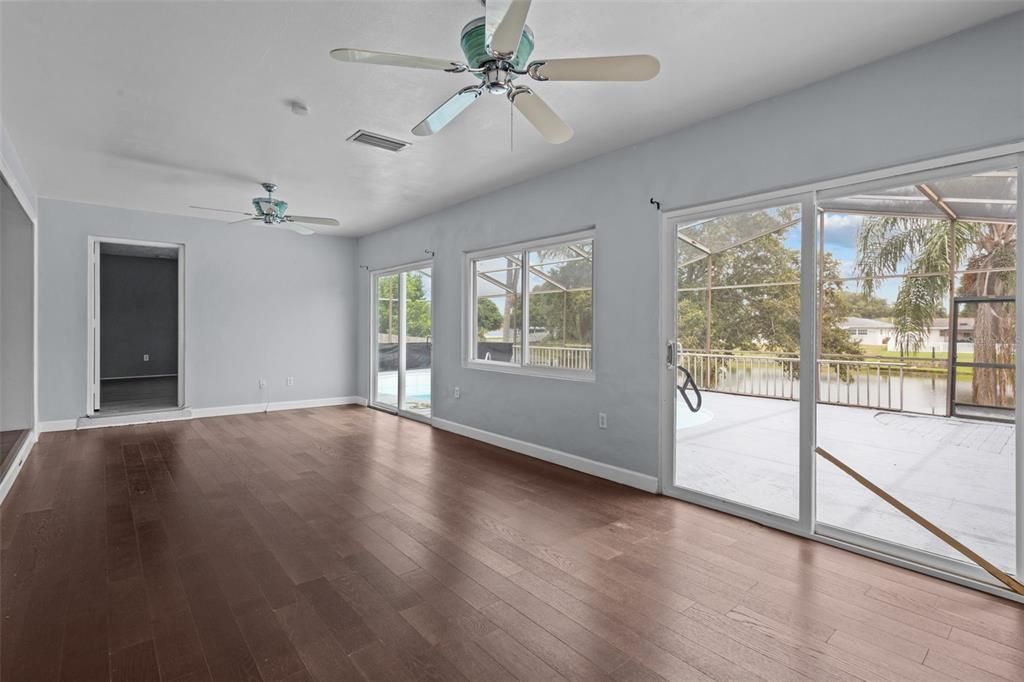 For Sale: $399,000 (4 beds, 2 baths, 1788 Square Feet)