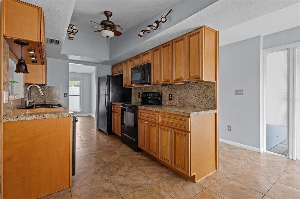 For Sale: $399,000 (4 beds, 2 baths, 1788 Square Feet)