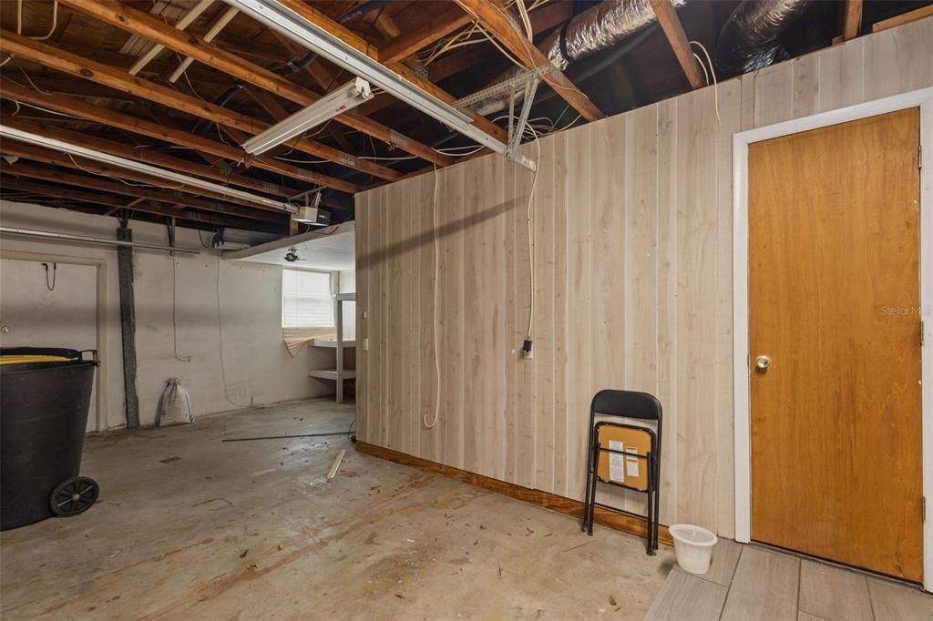 For Sale: $399,000 (4 beds, 2 baths, 1788 Square Feet)