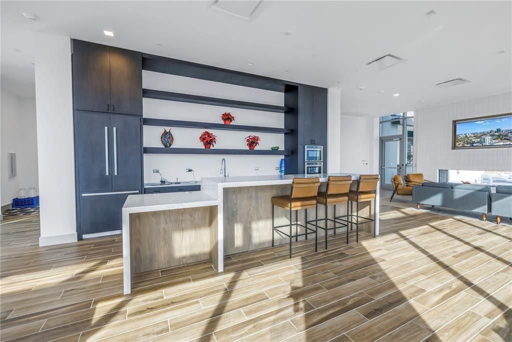 For Rent: $7,995 (3 beds, 2 baths, 2127 Square Feet)