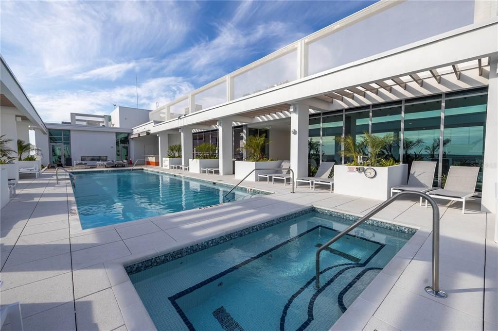 For Rent: $7,995 (3 beds, 2 baths, 2127 Square Feet)