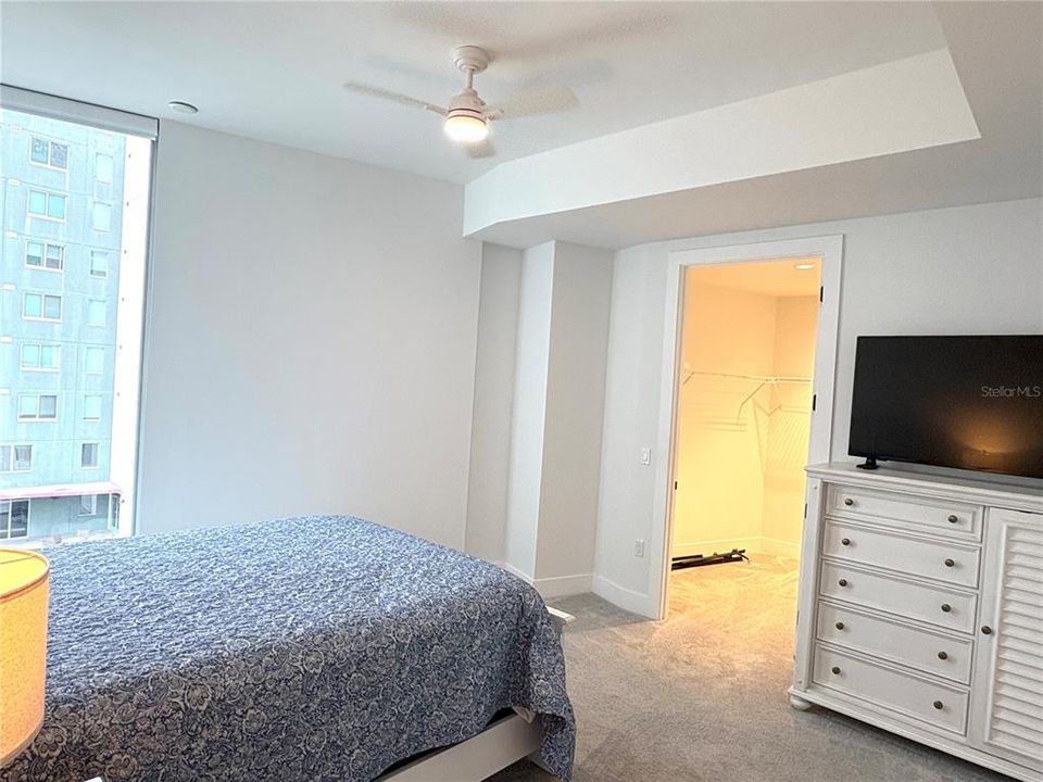 For Rent: $7,995 (3 beds, 2 baths, 2127 Square Feet)