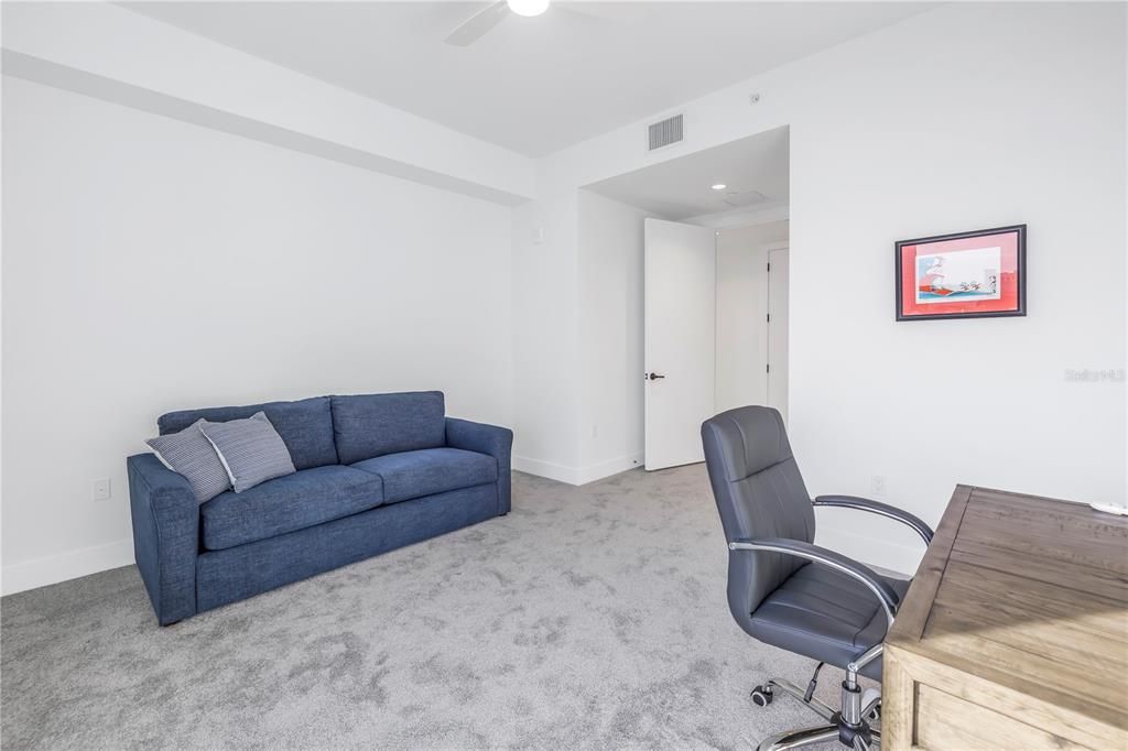 For Rent: $7,995 (3 beds, 2 baths, 2127 Square Feet)