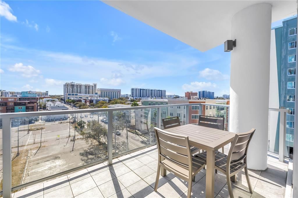 For Rent: $7,995 (3 beds, 2 baths, 2127 Square Feet)