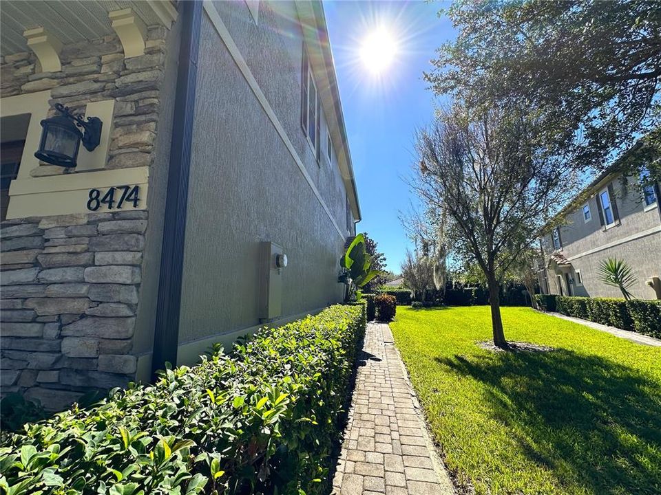 For Rent: $2,700 (3 beds, 2 baths, 1779 Square Feet)