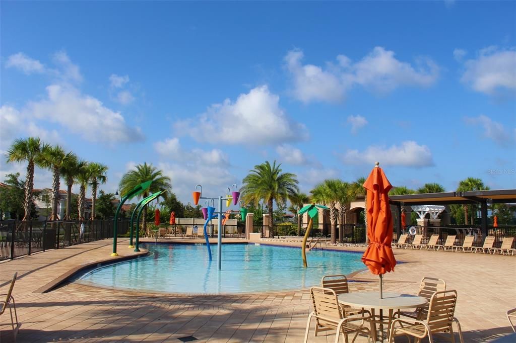 For Rent: $2,700 (3 beds, 2 baths, 1779 Square Feet)