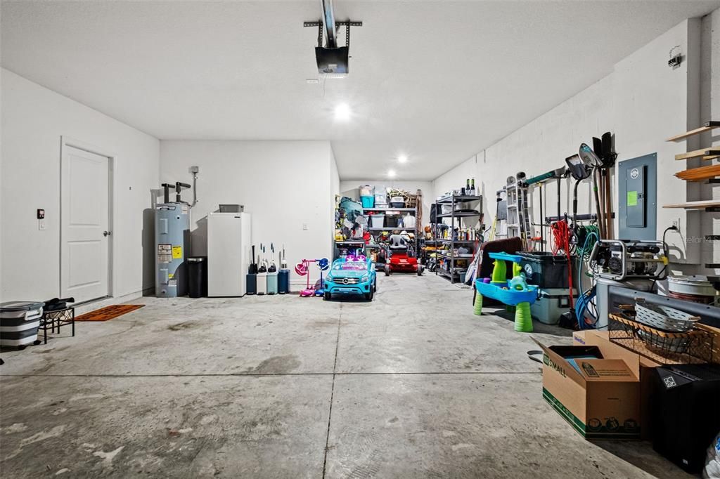 For Sale: $585,000 (4 beds, 3 baths, 2823 Square Feet)