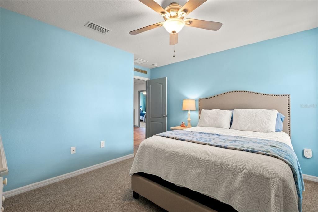 For Sale: $585,000 (4 beds, 3 baths, 2823 Square Feet)