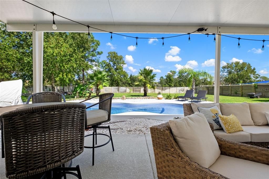 For Sale: $585,000 (4 beds, 3 baths, 2823 Square Feet)