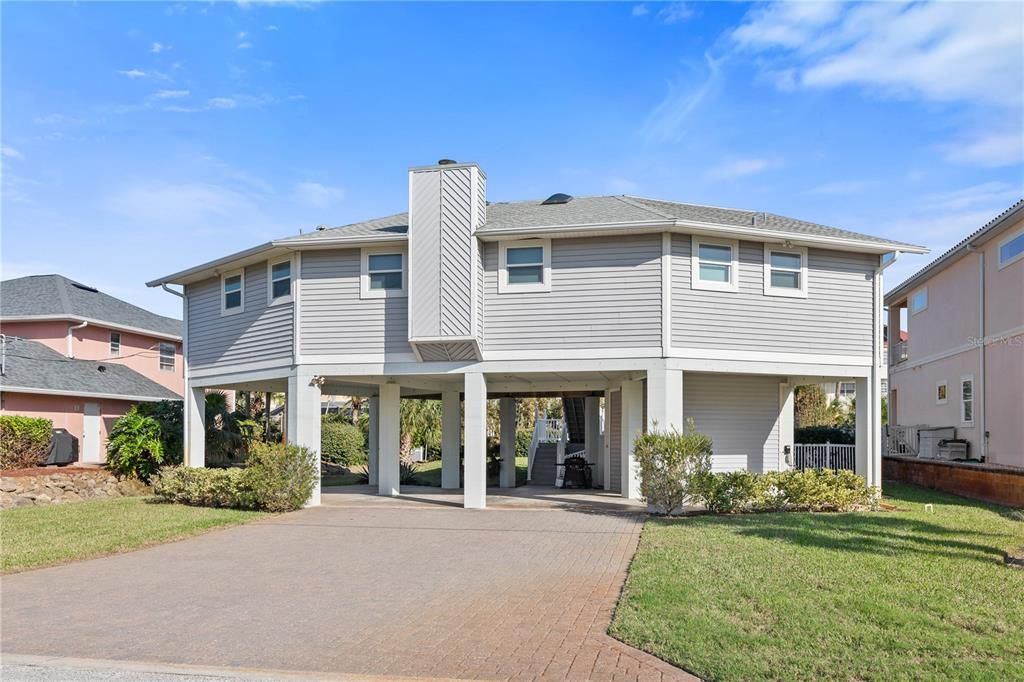 For Sale: $599,000 (2 beds, 2 baths, 1364 Square Feet)