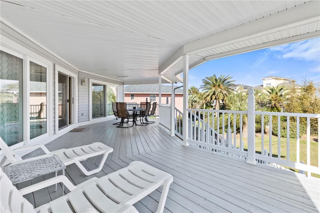 For Sale: $599,000 (2 beds, 2 baths, 1364 Square Feet)