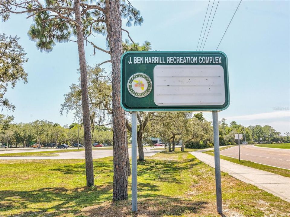 На продажу: $133,500 (0.26 acres)