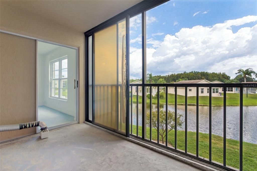For Sale: $139,990 (2 beds, 2 baths, 1004 Square Feet)