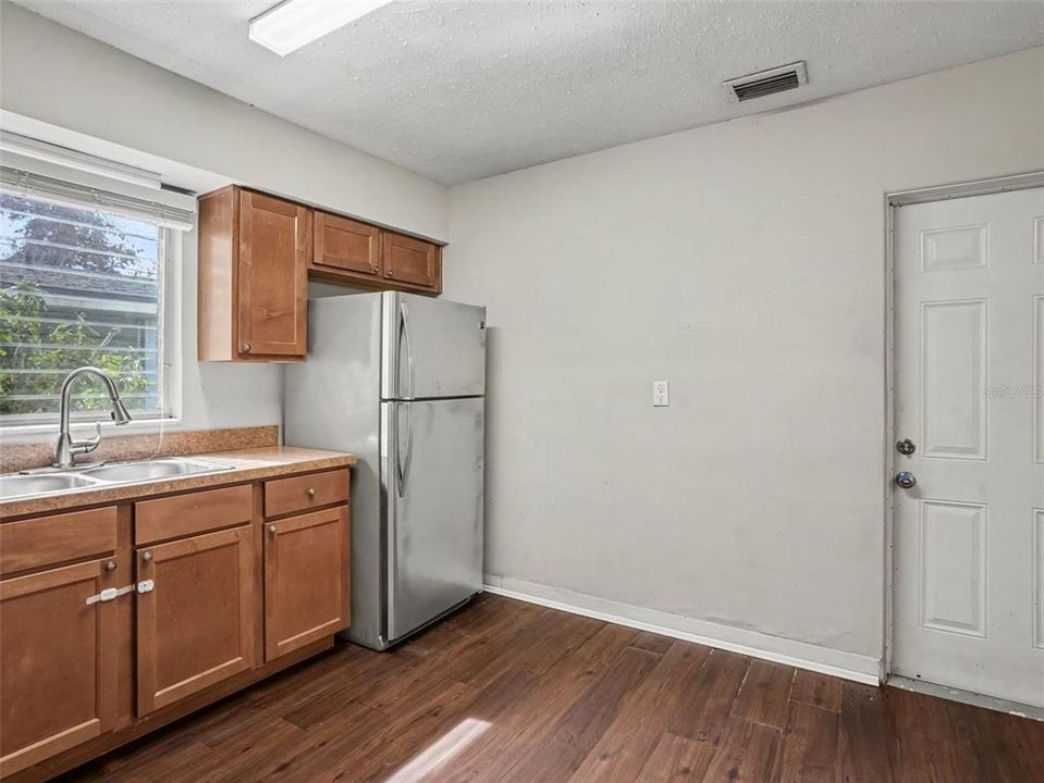 En Venta: $145,000 (2 camas, 1 baños, 1209 Pies cuadrados)