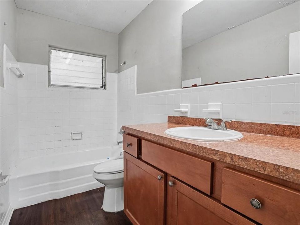 En Venta: $145,000 (2 camas, 1 baños, 1209 Pies cuadrados)