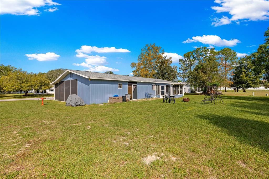 For Sale: $169,900 (2 beds, 2 baths, 1144 Square Feet)
